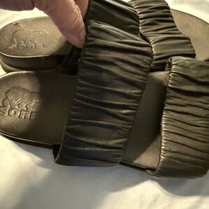 Sorel Black Slide Sandals with Ruched Design